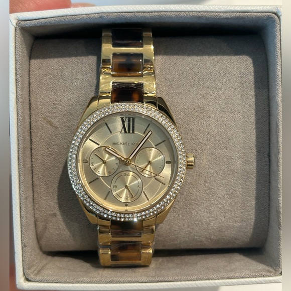 Michael Kors Watch *Brand New* - Picture 2 of 3